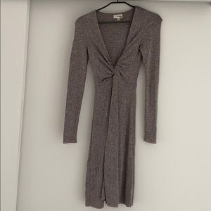 5/$50 Wilfred Free Paige Twist Midi Dress